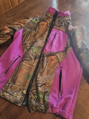 Trail Crest Camo Zip Up Womens Small Pink